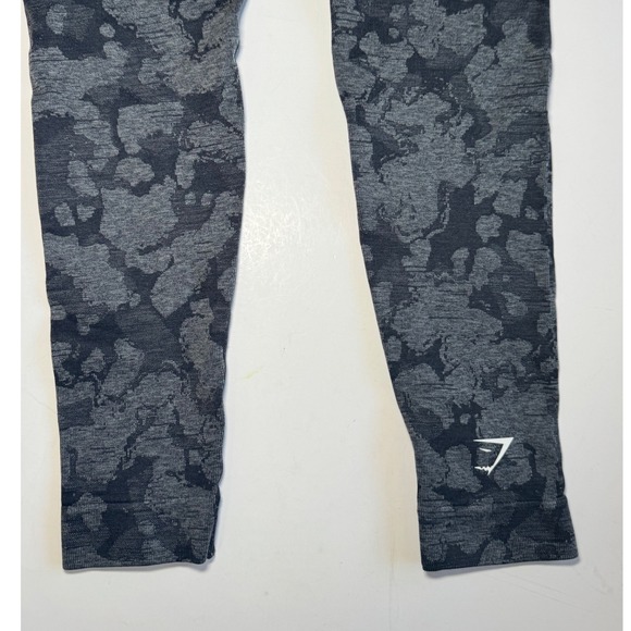 Gymshark Camo Seamless Leggings Women's Small Black Gray Athleisure Activewear - Picture 10 of 10
